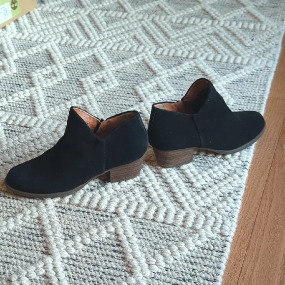 Jessica Simpson Black Ankle Booties - Picture 7 of 10